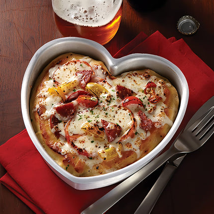 Khay Pizza Hình Tim American Metalcraft HPP7 17.8 cm Nhôm