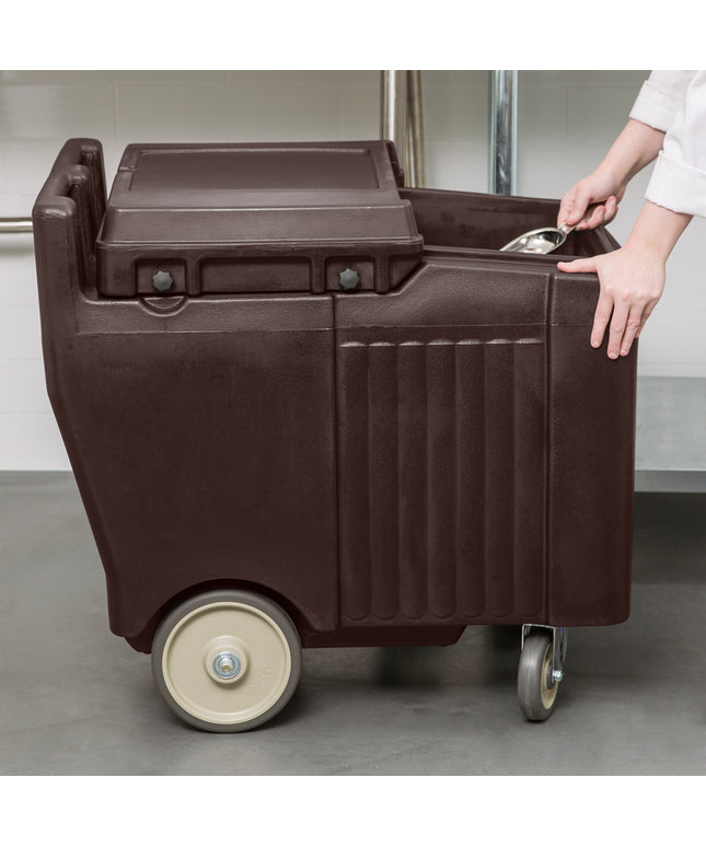 Thùng đá di động nắp trượt Cambro ICS125LB131 màu nâu đậm - 57 kg