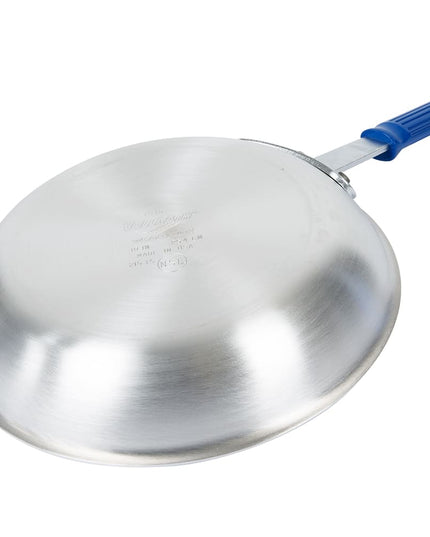 Chảo Rán Nhôm Vollrath 4010 Wear-Ever® 25.4 cm Tay Cầm Silicone Đặc