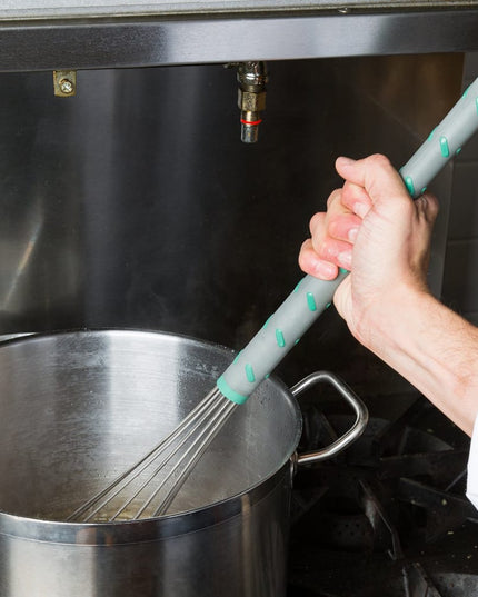 Phới Kiểu Pháp Vollrath 47097 61 cm Tay Cầm Nylon Xanh Ngọc