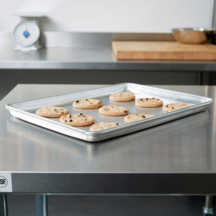 Khay Nướng Vollrath 5303P 1/2 45.7 x 33 x 2.5 cm Nhôm 18 Gauge Đục Lỗ