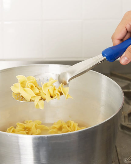 Thìa Có Lỗ Hạng Nặng Vollrath 6414230 35.6 cm Tay Cầm Nylon Xanh Dương