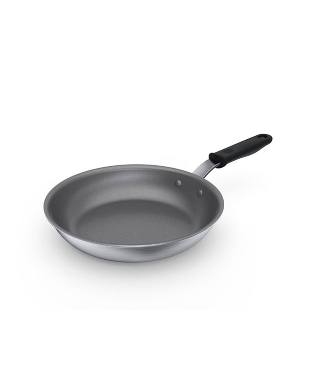 Chảo Rán Nhôm Vollrath 672207 Wear-Ever® 17.8 cm Tay Cầm Silicone Rỗng