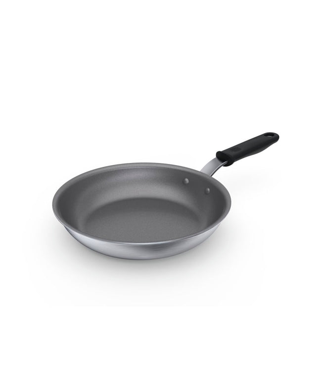 Chảo Rán Nhôm Vollrath 672208 Wear-Ever® 20.3 cm Tay Cầm Silicone Rỗng