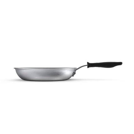 Chảo Rán Nhôm Vollrath 672208 Wear-Ever® 20.3 cm Tay Cầm Silicone Rỗng