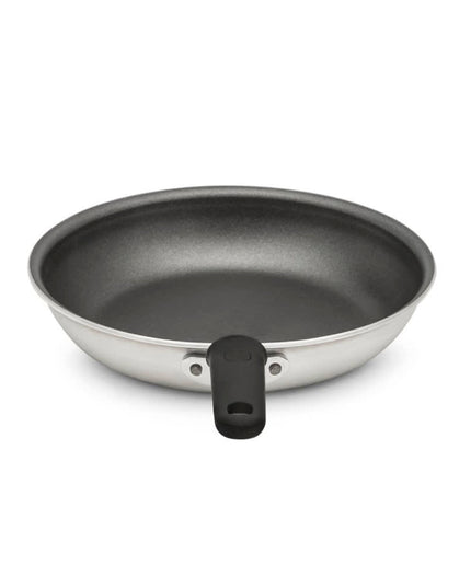 Chảo Rán Nhôm Chống Dính Vollrath 672307 Wear-Ever® 17.8 cm Tay Cầm Silicone Rỗng
