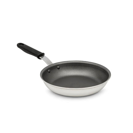 Chảo Chiên Nhôm Chống Dính Vollrath 672308 Wear-Ever® 20.3 cm Tay Cầm Silicone Rỗng