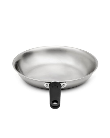Chảo Rán Vollrath 692108 Tribute® 20.3 cm Thép Không Gỉ Tay Cầm Silicone Rỗng - Dùng Cho Bếp Từ