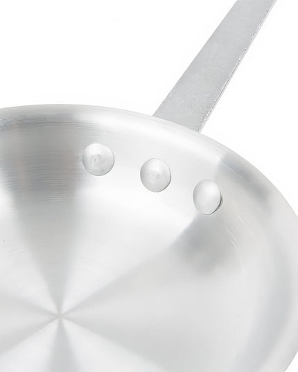 Chảo Rán Vollrath 7007 Arkadia™ Nhôm 17.8 cm Tay Cầm Silicone Đặc