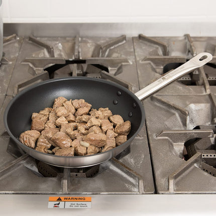 Chảo Rán Thép Chống Dính Vollrath N3809 Optio™ 24.1 cm Tay Cầm Kim Loại Rỗng - Dùng Cho Bếp Từ