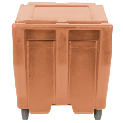 Thùng đá di động Cambro ICS125LB157 SlidingLid màu be sức chứa 57 kg