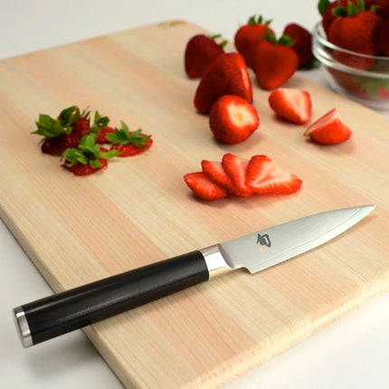 Dao Gọt Trái Cây Shun Classics Lưỡi 8.9 cm Cán PakkaWood Hình Chữ D (DM0700)