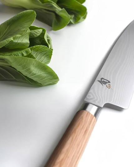 Dao Đầu Bếp Shun 20.3 cm Cán Gỗ PakkaWood Màu Vàng Nhạt Thép Không Gỉ (DM0706W)