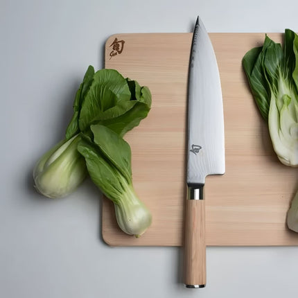 Dao Đầu Bếp Shun 20.3 cm Cán Gỗ PakkaWood Màu Vàng Nhạt Thép Không Gỉ (DM0706W)