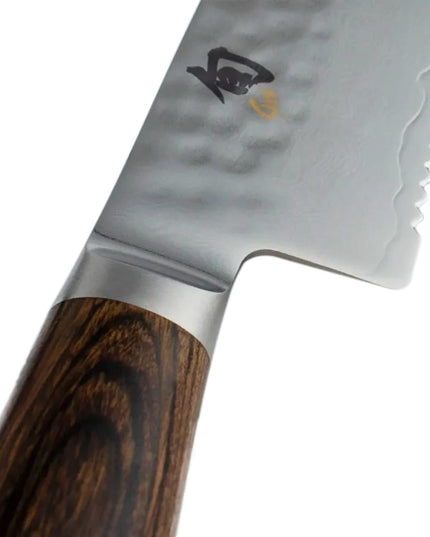 Dao Đa Năng Răng Cưa Shun 16.5 cm Lưỡi Damascus Cán Gỗ Óc Chó (TDM0722)