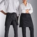 Tạp dề nửa bistro 2 túi pha polyester-cotton tùy chỉnh được màu đen Choice