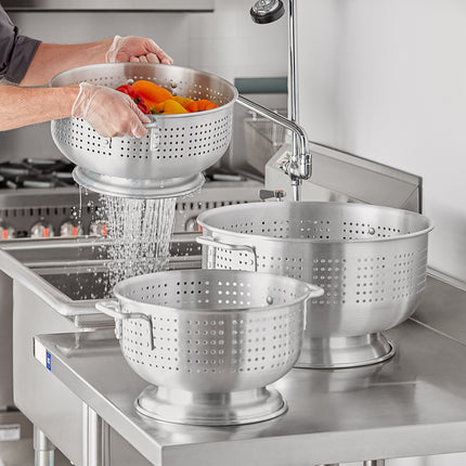 Rổ lọc nhôm Choice 15,1 lít có đế và tay cầm