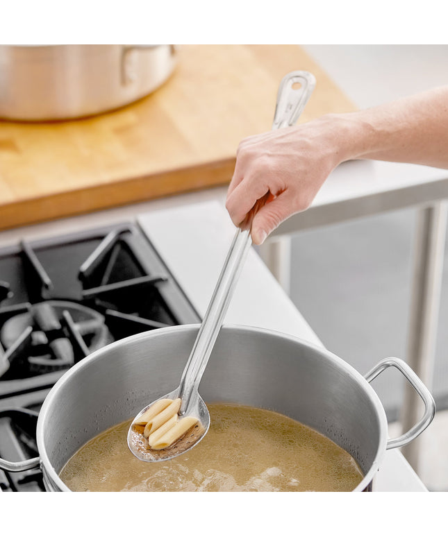 Muôi múc canh inox đục lỗ Choice 53 cm