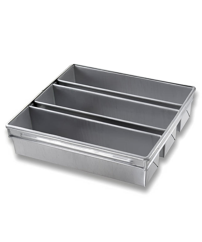 Bộ Khuôn Bánh Mì Pullman Chicago Metallic Chứa 3 Khuôn 40.6 cm x 10.2 cm Thép Tráng Men AMERICOAT 26 ga (44365)