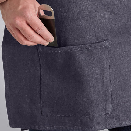 Tạp dề bistro nửa thân vải denim Acopa Kennett xanh dương, 2 túi và dây viền đen