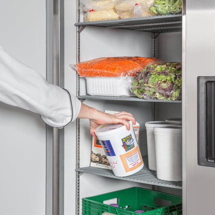 Tủ lạnh cửa đặc Avantco A-49R-HC 137 cm hai ngăn