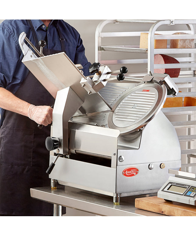 Máy thái thịt tự động Avantco SL612A 30 cm loại vừa kèm chế độ thủ công - 1/2 hp
