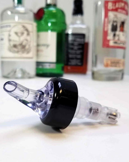 Đầu Rót Rượu Định Lượng Tablecraft 4248A 37 ml Nhựa Proper Pour Vòi Trong Ống Nhúng Trong