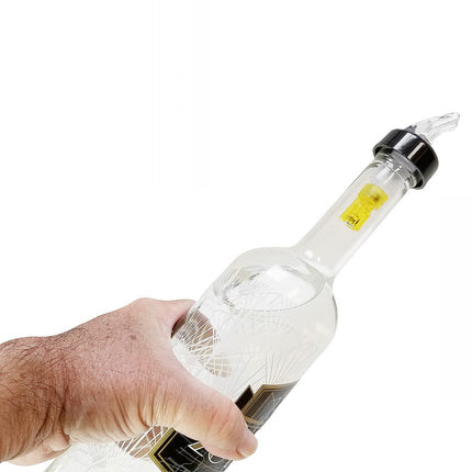 Đầu Rót Định Lượng Nhựa Tablecraft 4249A 44 ml Vòi Trong Suốt Ống Nhúng Vàng