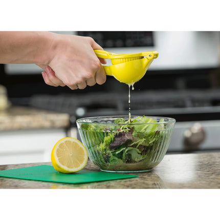 Dụng Cụ Vắt Chanh Cầm Tay Tablecraft H119Y Hợp Kim Kẽm Phủ, Vàng 22.2 cm