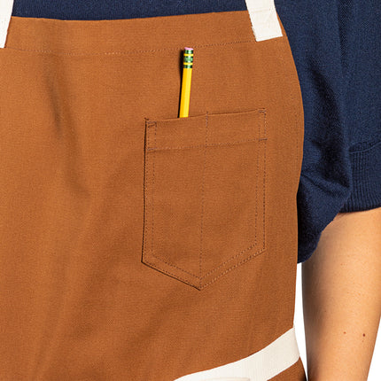 Tạp dề yếm vải canvas 100% cotton có thể tùy chỉnh Uncommon Chef 3115 Vibe nâu óc chó, dây viền tự nhiên và 3 túi
