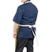Tạp dề yếm vải poly-cotton có thể tùy chỉnh Uncommon Chef 3127 Avalanche xanh rêu, dây viền tự nhiên và 3 túi