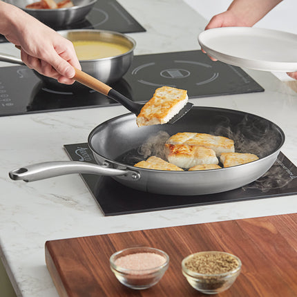 Chảo chiên chống dính thép không gỉ ba lớp Vigor SS3 Series 30 cm, phủ Excalibur