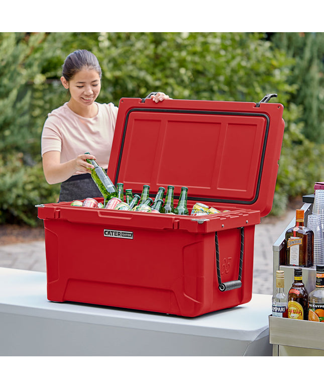 Thùng đá giữ lạnh ngoài trời quay khuôn CaterGator CG65RED đỏ 65 lít