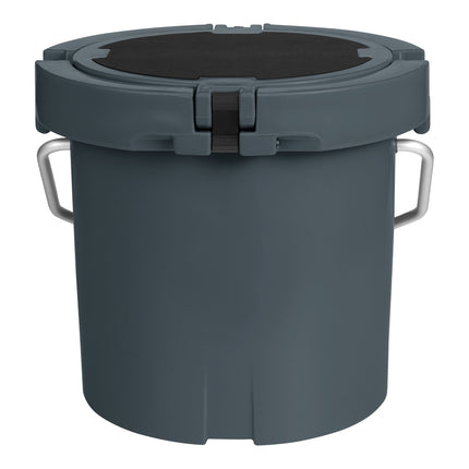Thùng đá ngoài trời tròn quay khuôn CaterGator CCG20CHR xám than 20 Qt (18,9 lít)