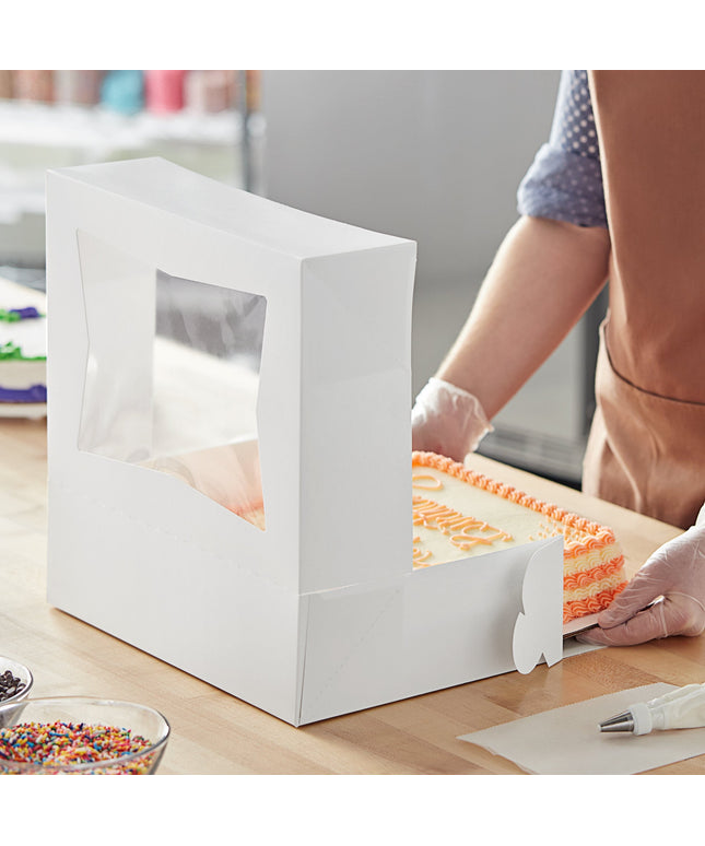 Hộp bánh có cửa sổ bật tự động Baker Lane 36 x 25 x 10 cm trắng cỡ 1/4 khay, tùy chỉnh - Thùng 100 cái