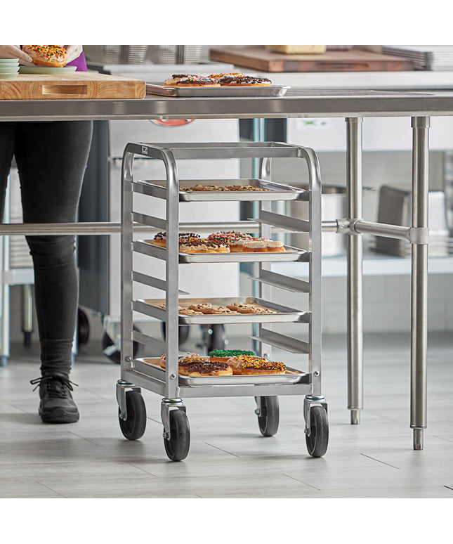 Xe giá đỡ khay bánh Regency 7 khay cỡ nửa nạp đầu dưới quầy - Đã lắp ráp
