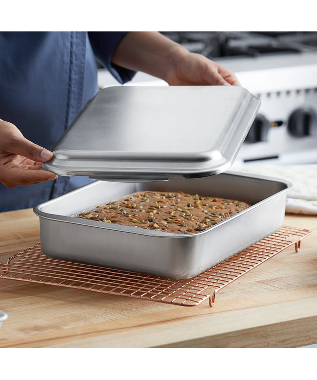 Khuôn bánh chữ nhật nhôm 20 gauge Nordic Ware Naturals 33 x 23 x 6 cm kèm nắp 46320