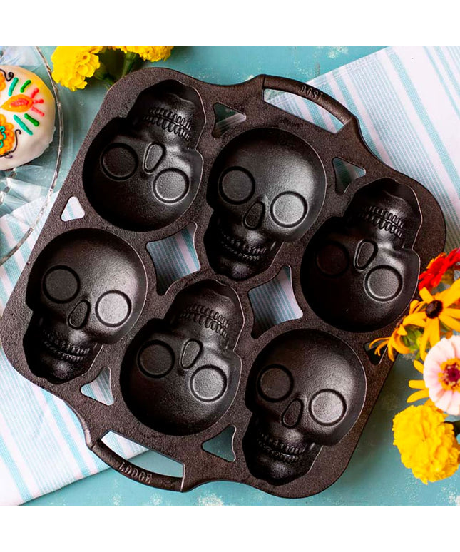 Khuôn Bánh Gang Mini Lodge BWSKULL 6 Ngăn Hình Đầu Lâu