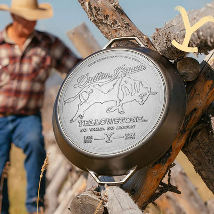 Chảo Gang Lodge Yellowstone L17SKYW Tròn 43.2 cm Họa Tiết Bò Đực