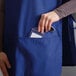 Tạp dề chui đầu 2 túi pha polyester-cotton màu xanh royal Choice