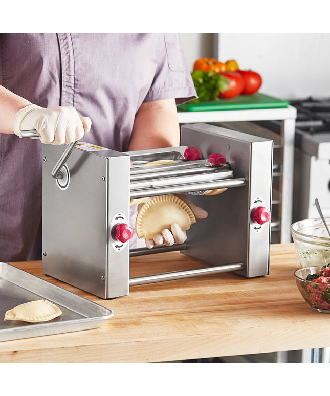 Máy làm bánh turnover thủ công Estella ETMA3KIT với khuôn bán nguyệt 11,4 x 6,4 x 3,8 cm