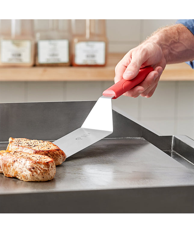 Xẻng lật cạnh vuông chịu nhiệt cao Mercer Culinary Hell's Handle M18321RD 15 x 8 cm