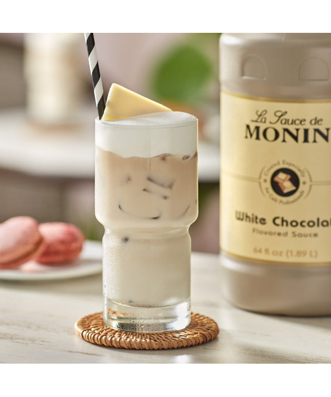 Sốt tạo hương socola trắng Monin 1,9 lít - Thùng 4 chai