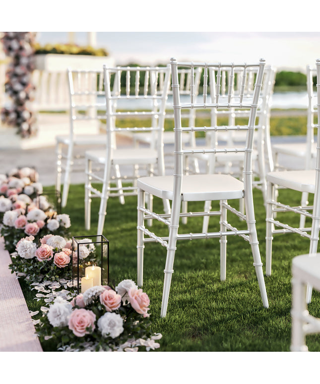 Ghế Chiavari nhựa trắng siêu bền gia cường thép Lancaster Table & Seating