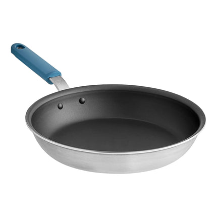 Chảo rán nhôm chống dính QuanTanium® Vigor A3000 Series 32 cm tay cầm bọc silicone