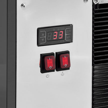 Tủ mát trưng bày bánh màn khí Avantco CAC-48 màu đen hai mặt phục vụ 120 cm - 115V