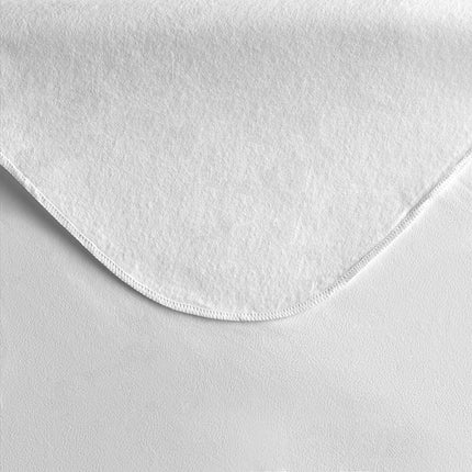 Khăn trải bàn vinyl họa tiết trơn màu trắng mặt lót nỉ Choice 132,1 x 132,1 cm - Thùng 4 cái