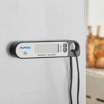 Nhiệt kế đầu dò gập điện tử AvaTek 7,6 cm màu đen có nam châm
