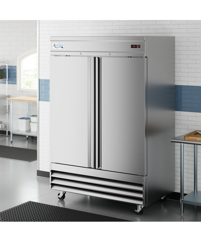 Tủ đông cửa mở 2 khoang cửa đặc thép không gỉ Avantco SS-2F-HC 137 cm