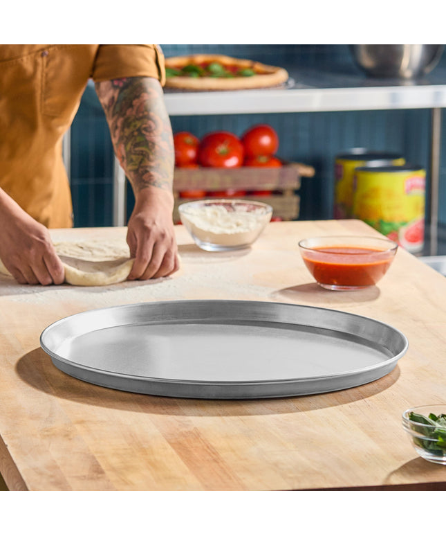 Khay nướng pizza kiểu Mỹ Metalcraft ADEP18 45,7 cm x 2,5 cm tiêu chuẩn Weight nhôm Tapered / Nesting sâu Dish khay nướng